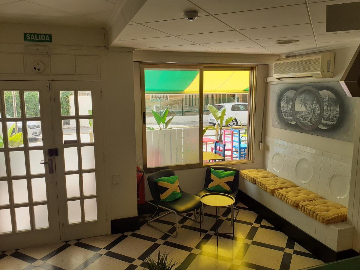 Hotel Clibomar Jamaica Гандия Екстериор снимка