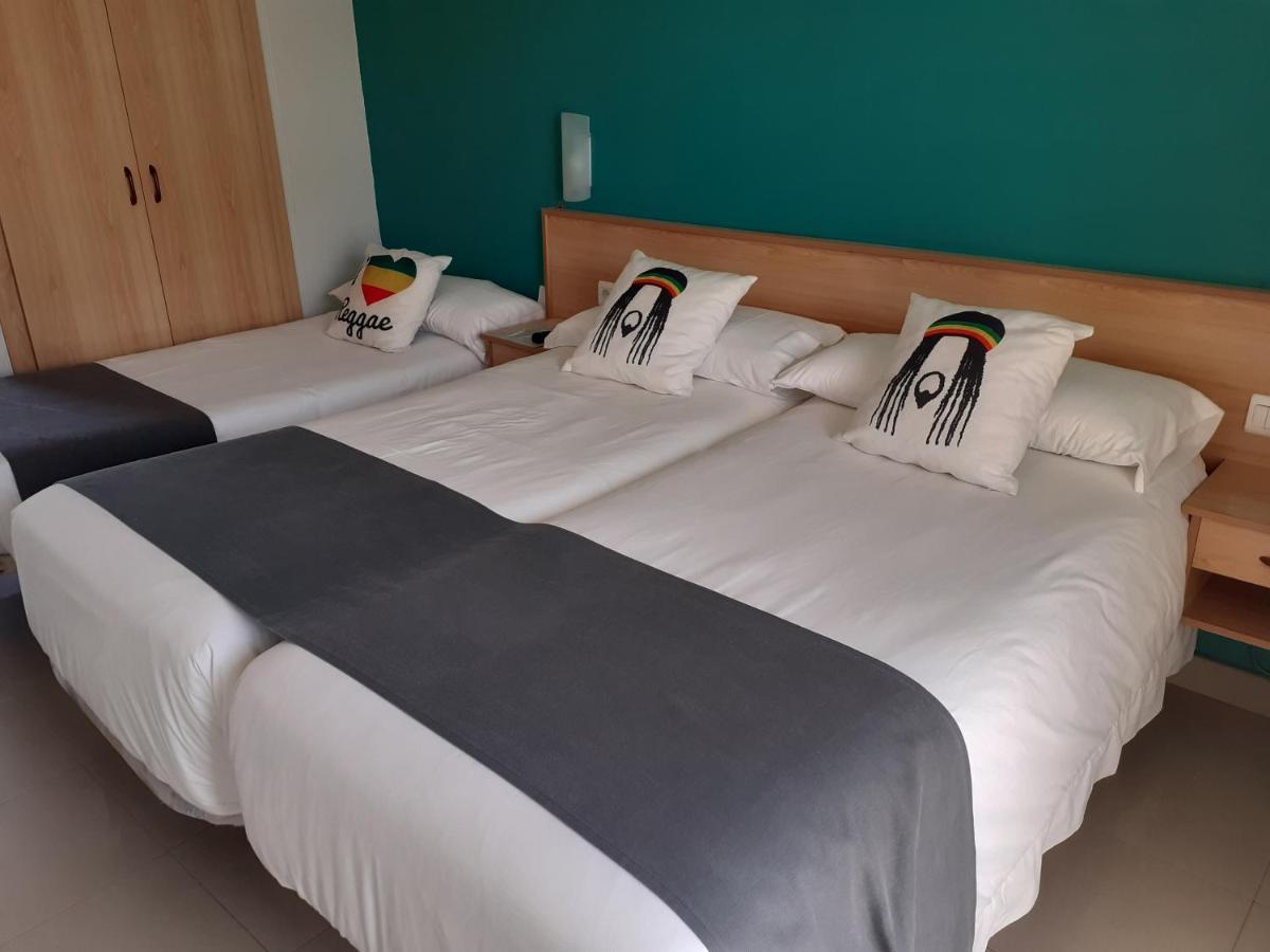 Hotel Clibomar Jamaica Гандия Екстериор снимка
